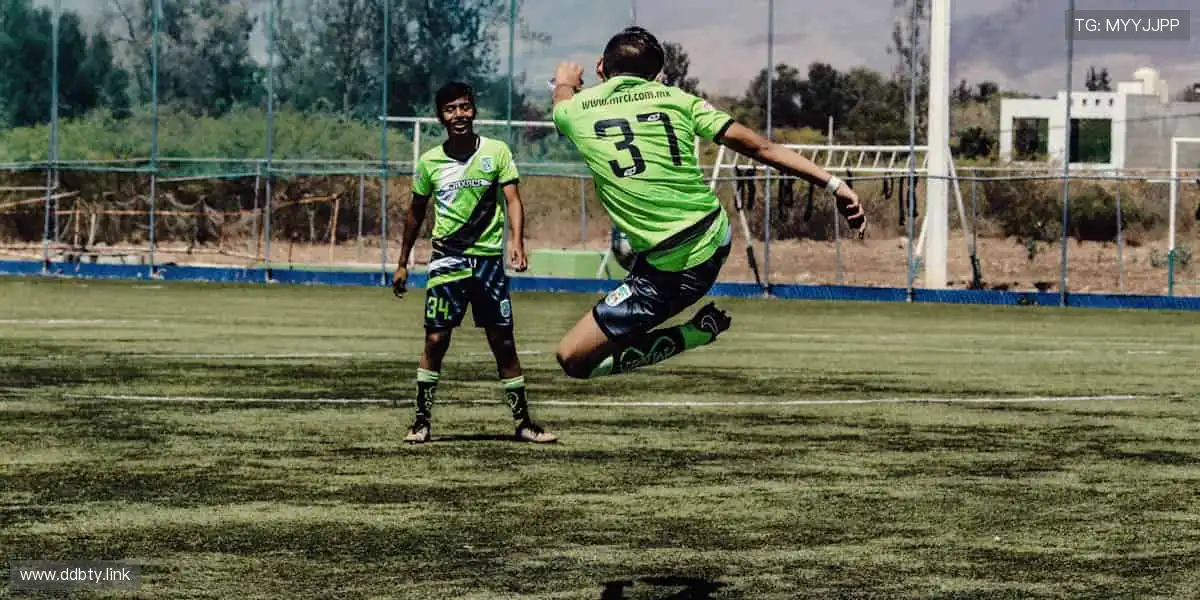 ⚽️ 绿茵激战,等你来见证奇迹!